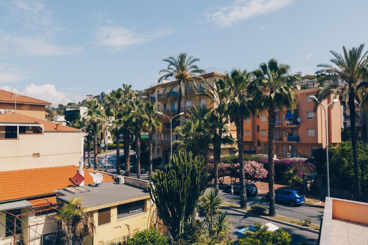 189 - Casa Bordighera Centro, 350Metri Dal Mare Lägenhet Exteriör bild